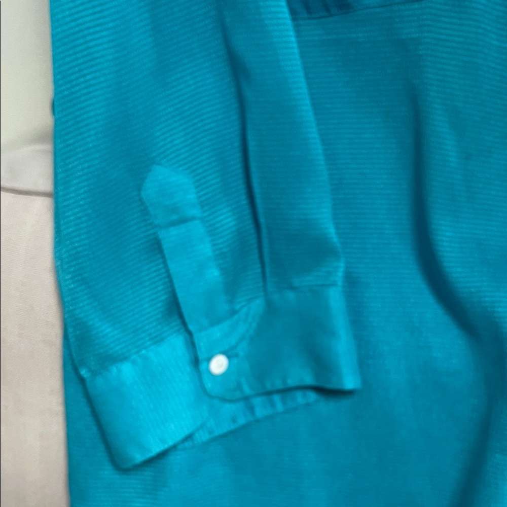 Chico's Teal Sheer Button-Down Shirt. Chico’s Size 3 - Picture 4 of 5